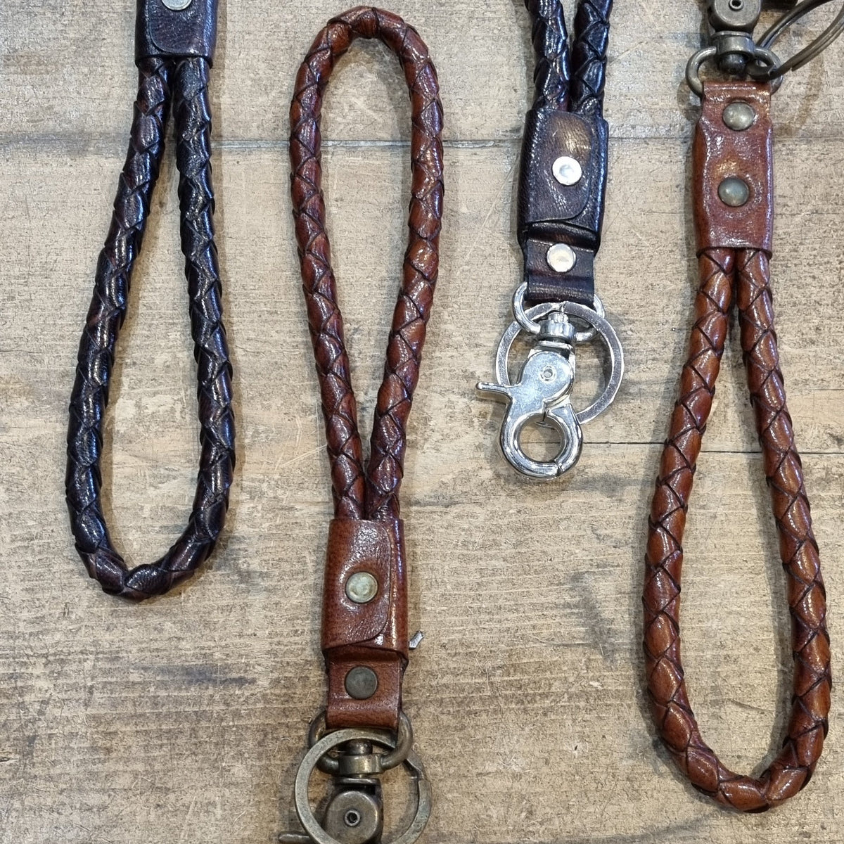 Lettered Rope Key Ring Leather Rope Key Ring – pod&seed online